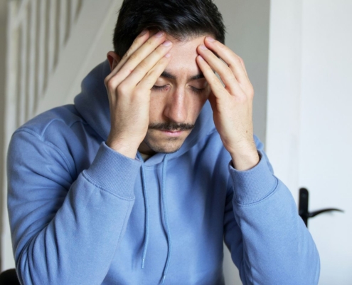 man feels shame;overcoming shame